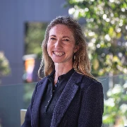 Dr Aleona Swegen