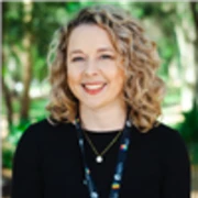 Dr Annika Herb