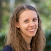 Dr Hannah Lomas