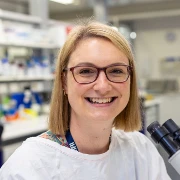 Dr Julia Shaw