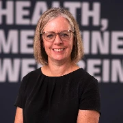 Dr Kirsti Haracz