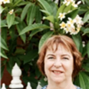 Associate Professor Linda Newman