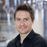 Dr Ryan Hoult