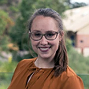 Dr Sarah Hiles