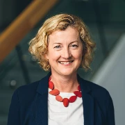 Dr Verlaine Timms